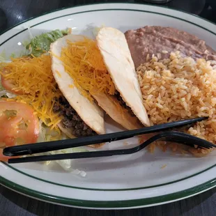 Laredo - 2 beef tacos, 1 cheese enchilada, 1 tamale and 1 cheese torta