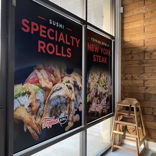 More Pictures on the entrance.