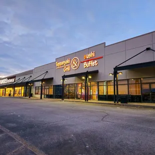 The front of the buffet