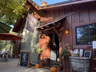 Sycamore Ranch Vineyard & Winery