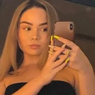 Alexis S.