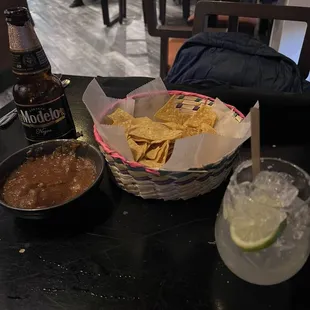 Chips, salsa and classic margarita