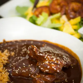 Mole Poblano con Pollo Lunch
