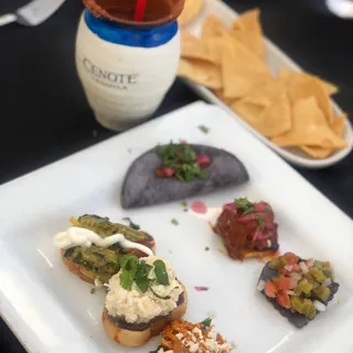 Bocaditos de Mexico Plates