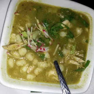 Pozole Verde con Pollo