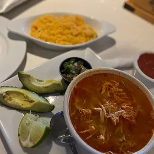 Soupa azteca (rice on side)