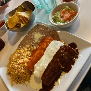 Enchiladas bandera style sauce