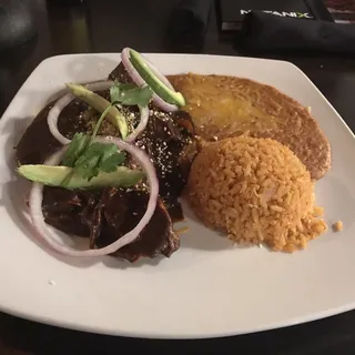 Mole Con Pollo