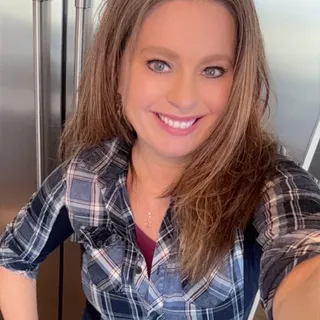Laura B.