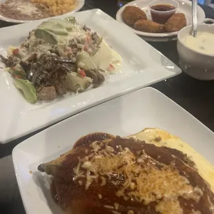Chile Relleno a la Carte &amp; Papa rellena