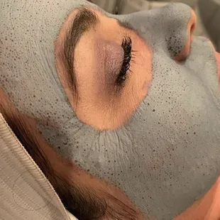 Working on pore refinement and detoxifying with the charcoal mask to bring out all those oils