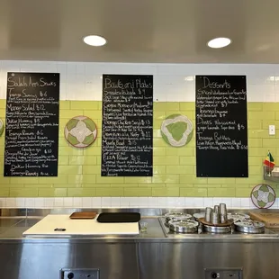 sushi and sashimi, interior