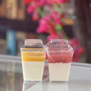 Panna Cotta Mango and Strawberry