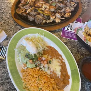 Texas Fajitas, very good!!