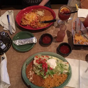 Very nice place. Best margarita chicken and chipotle burrito ever, over the top pitcher of strawberry margarita.  Delicious!!!