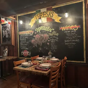 Teresa&apos;s Dining Room