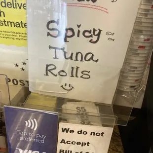 Spicy tuna rolls