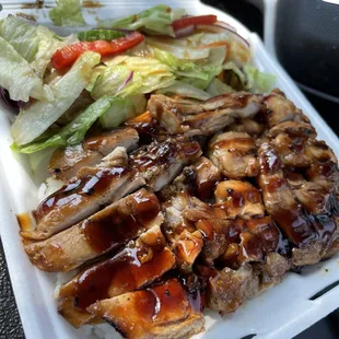 Deluxe chicken plate with Chinese chicken salad.