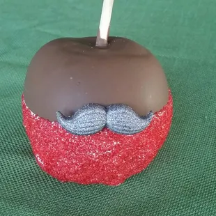 Christmas caramel apple.  It's huge!