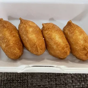2-Inari sushi (2pcs) in a carton