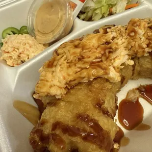 food, chicken wings and fried chicken