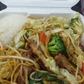 Chicken Yakisoba