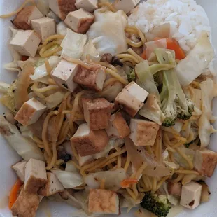 Tofu Yakisoba