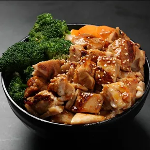 Grilled Chicken Bowl w/ Veggies!