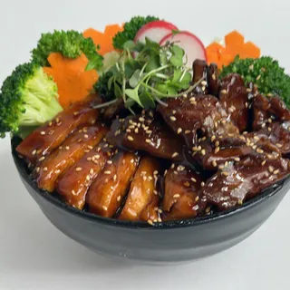 Ribeye Steak & Chicken Bowl-