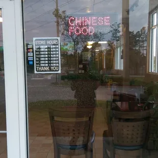 Hours of operation: Sun-Thur (11am-9pm) and Fri-Sat (11am-10pm)