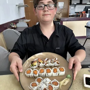 Three roll lunch special.