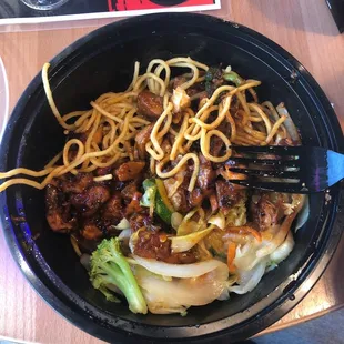 ramen and noodles, food