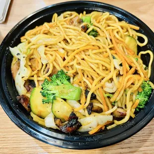 Yakisoba noodles