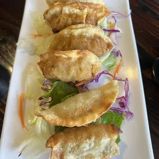 6 Pcs Gyoza