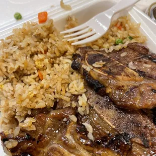 BEEF SHORT RIBS WITH FRIED RICE