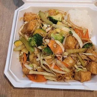 Tofu Yakisoba