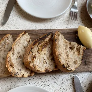 $10 for 4 half slices of bread