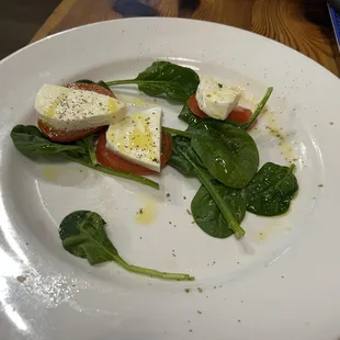 Caprese is now spinach, Mozzarella and tomato