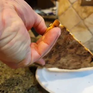 2 min in the oven to crisp...Mushroom slice. Look at thst undercarriage.!