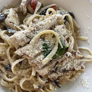 Fettuccine Alfredo