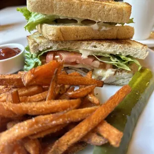 Grilled chicken and mushroom on sourdough with sweet potato fries