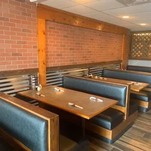 sushi and sashimi, interior