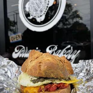 Breakfast sandwich