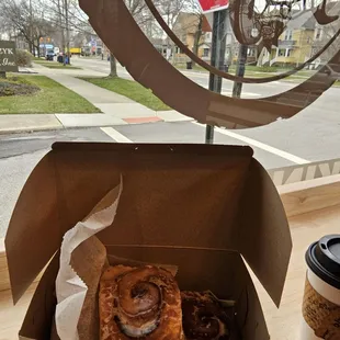 Cinnamon roll