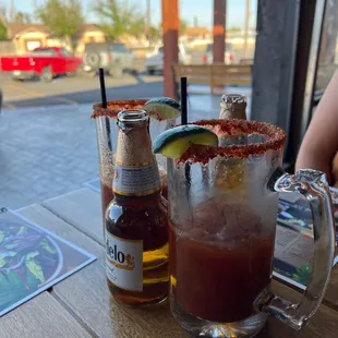 Micheladas con Modelo