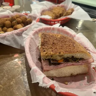 Muffuletta