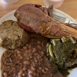 Turkey leg, Black Eyed Peas, dressing, greens