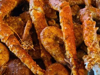 Red Crab Juicy Seafood