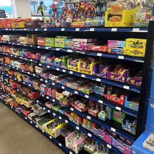 03/12/2024 LOTS of candy!