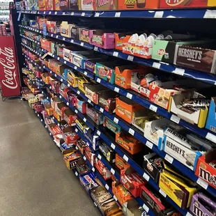 03/12/2024 LOTS of candy!